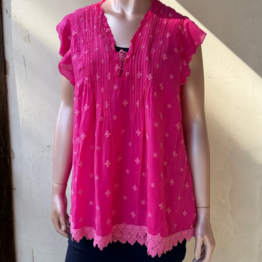 Johnny Was embroidered tunic mini dress fully lined V-neck tag: XXS fits XS S ?